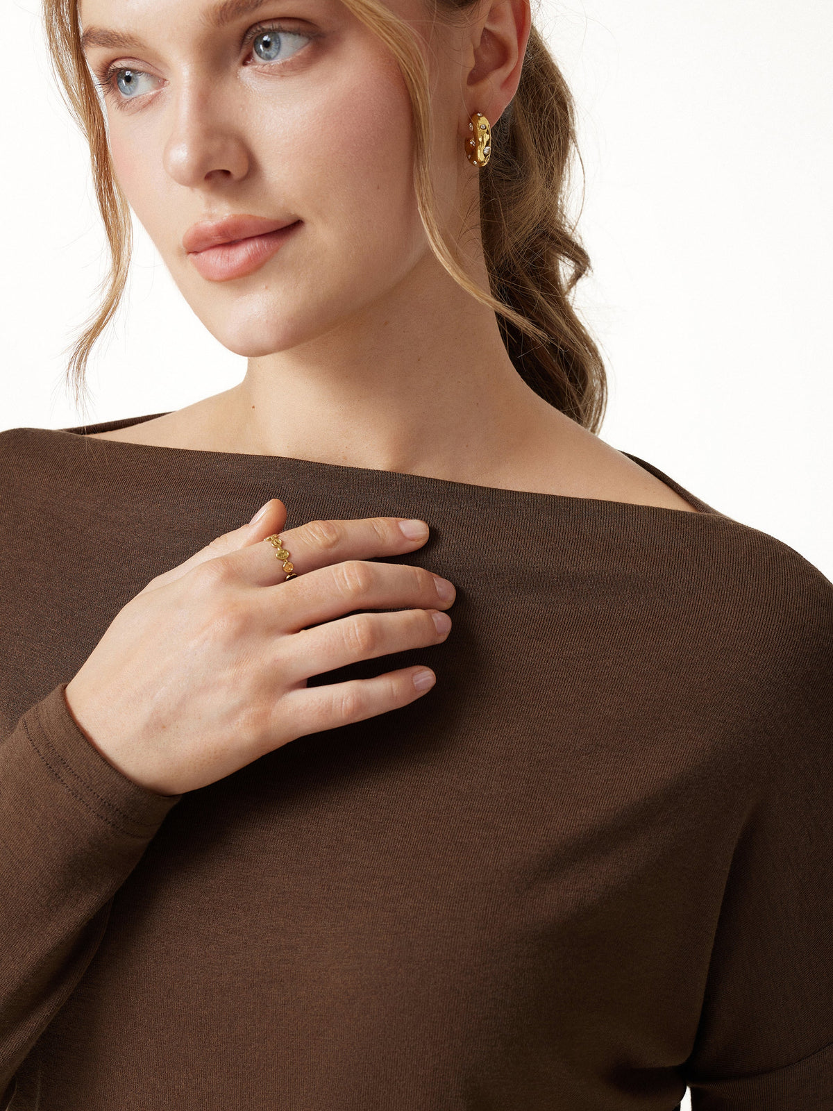 LiteWarm Lyocell-Wool Slash Neck Long Sleeve Ruched Banded Hem Top — original photo 5
