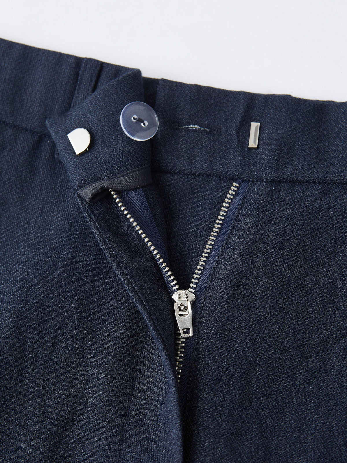 European Linen-Like Mid Rise Flared Pant with Pockets — original photo 5