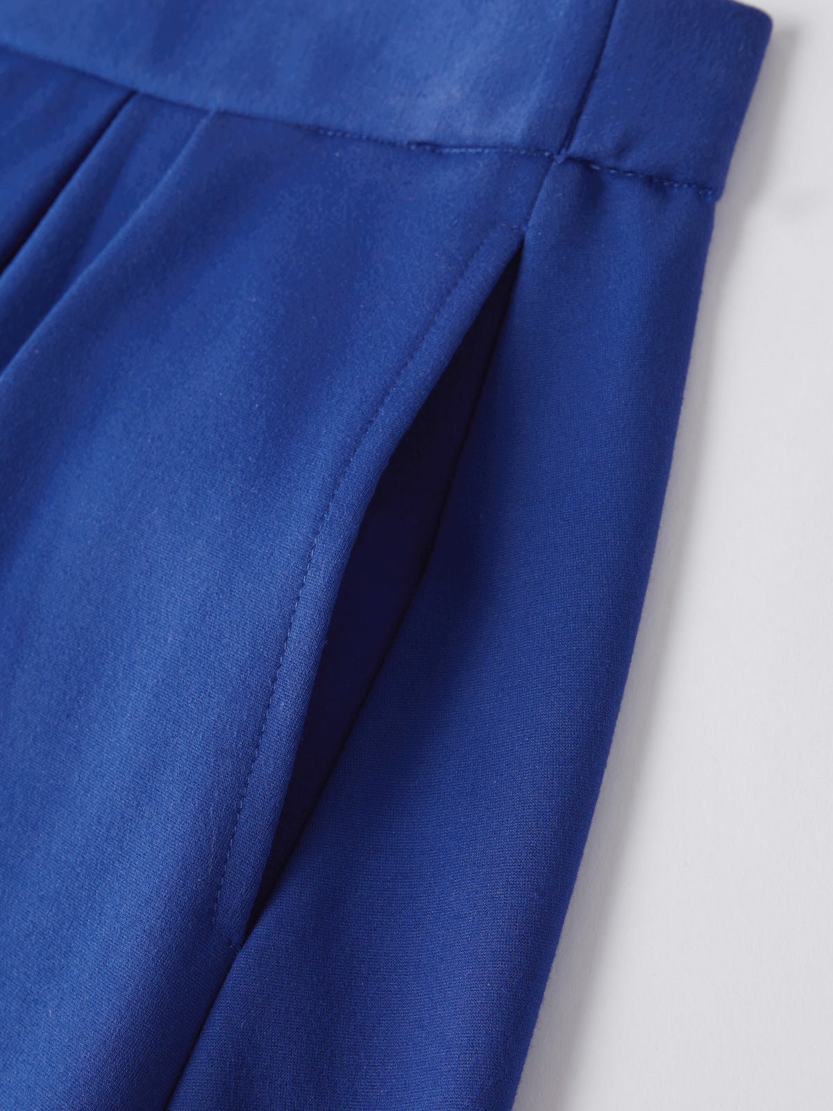 Ponte Mid-Rise Tucked A-Line Midi Skirt with Pockets — original photo 9