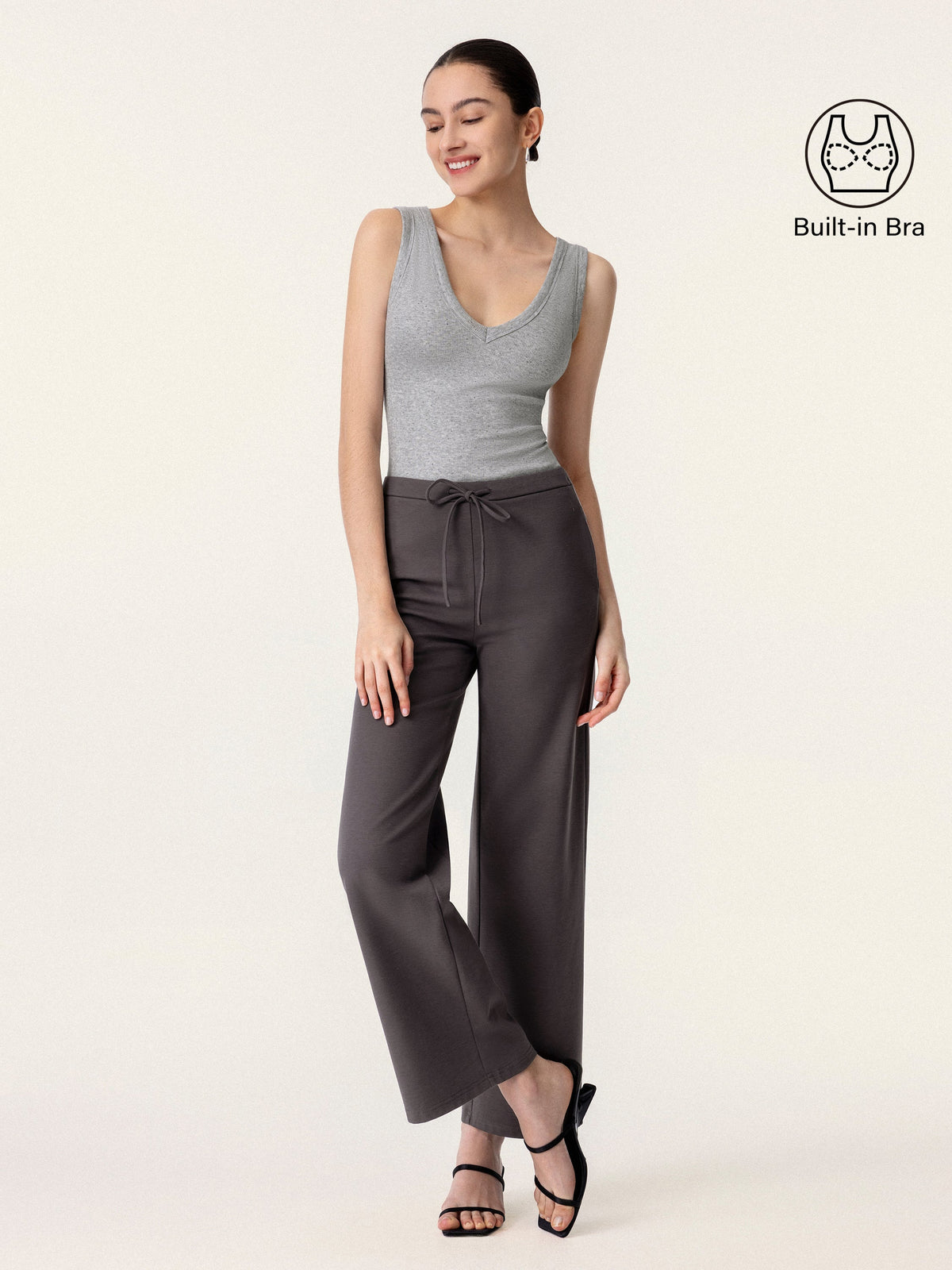 Stretchy V-neck Cotton Built-In Bra Tank — original photo 2