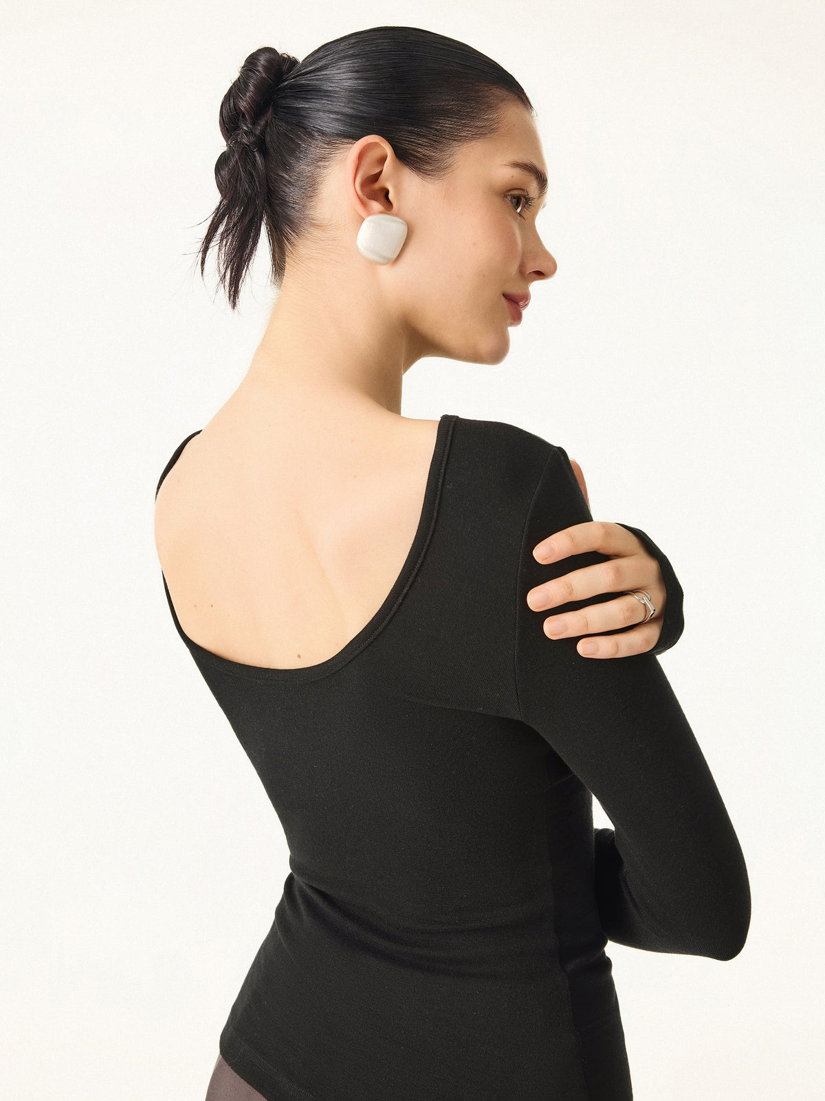 Lyocell-Wool Round Neck Long Sleeve Reversible Top — original photo 6