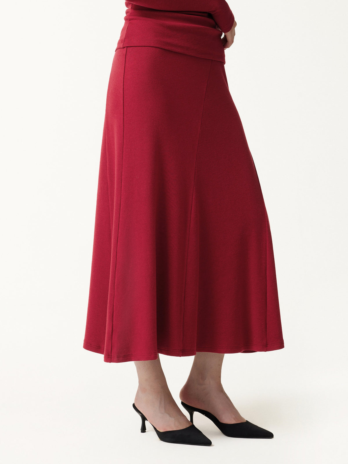 LiteWarm High-Rise Curved-Seam A-Line Midi Skirt — original photo 3
