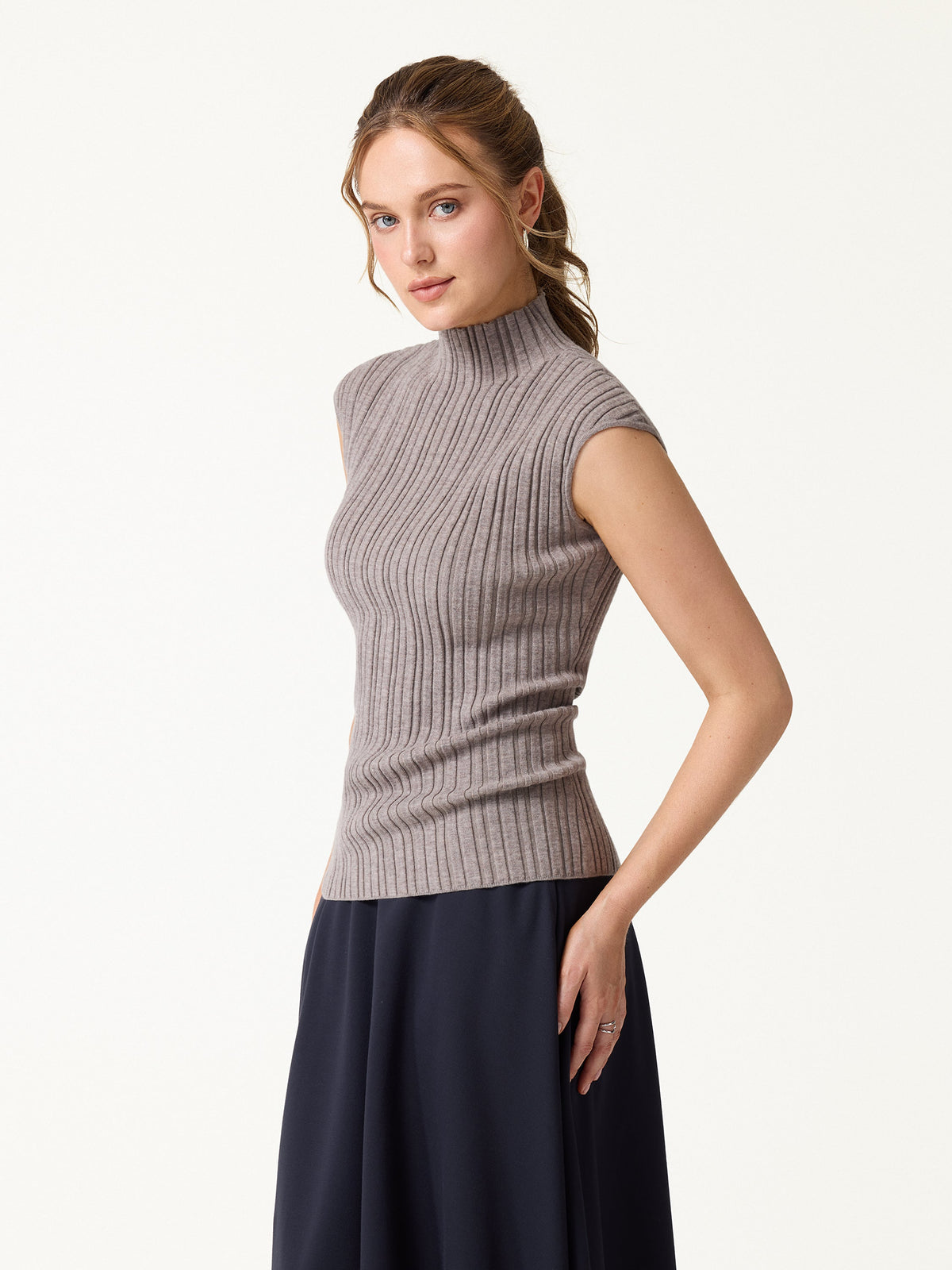 100% Merino Wool Ribbed Mock Neck Sweater — original photo 4
