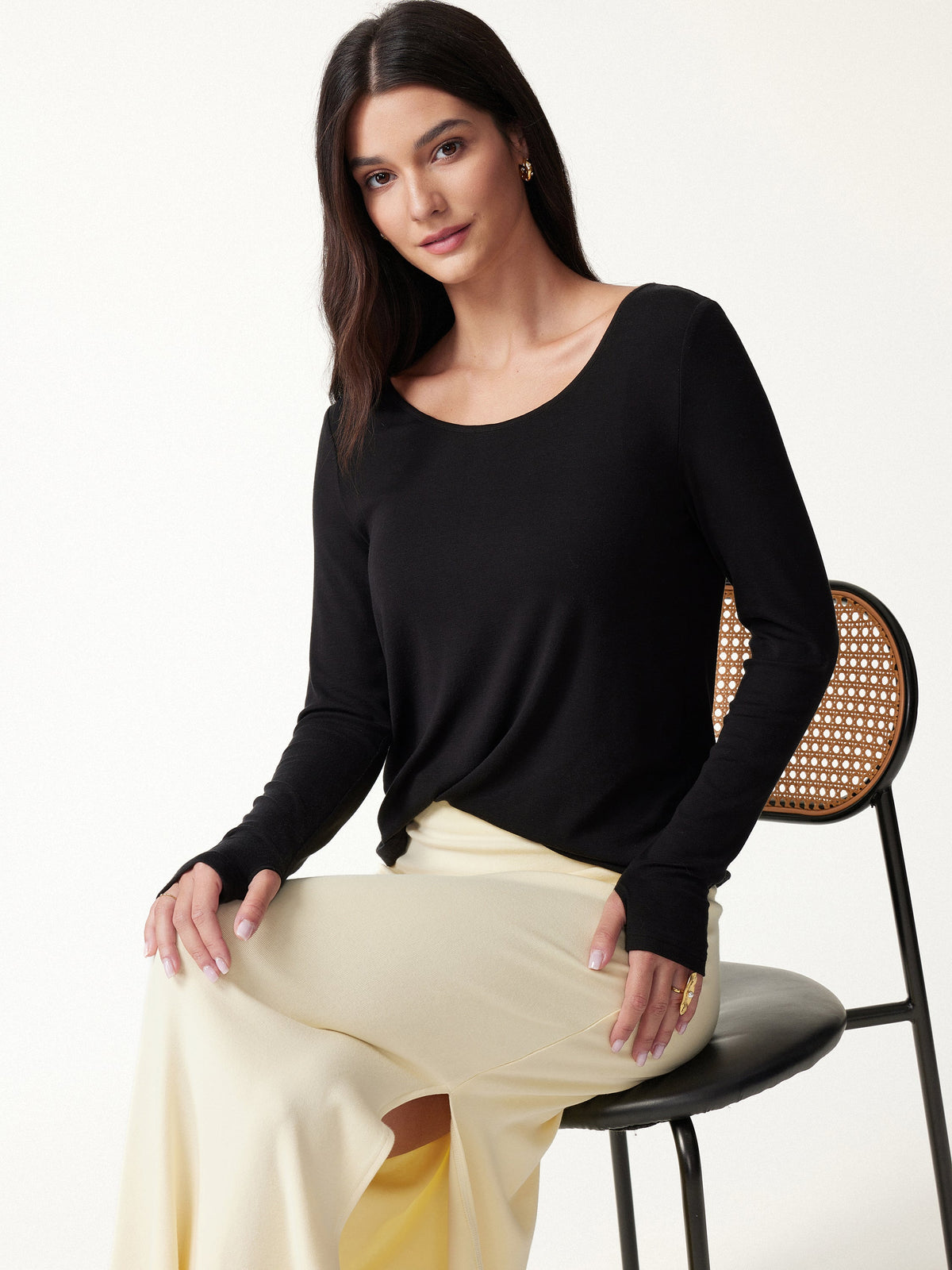 LiteWarm Premium Lyocell-Wool Scoop Neck Thumbhole Long Sleeve Top — original photo 3