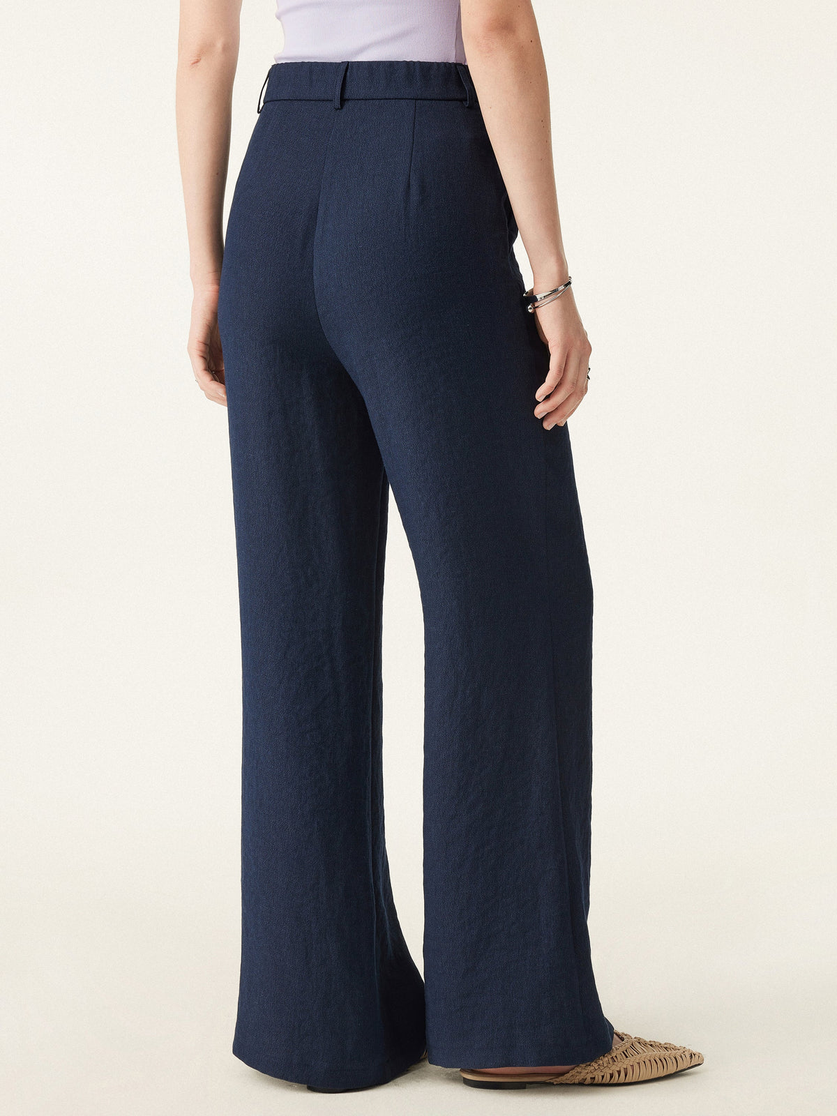 European Linen-Like Mid Rise Flared Pant with Pockets — original photo 4