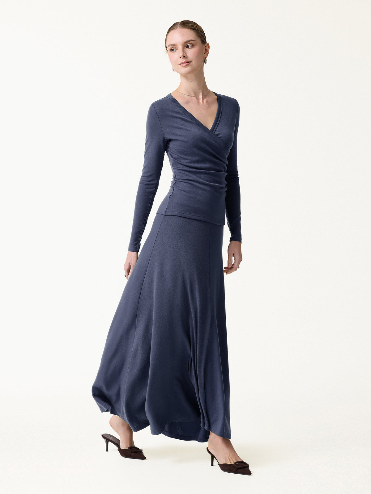 2Pcs Set LiteWarm Surplice Ruched Top & Blend Mid-Rise Umbrella Maxi Skirt — original photo 4