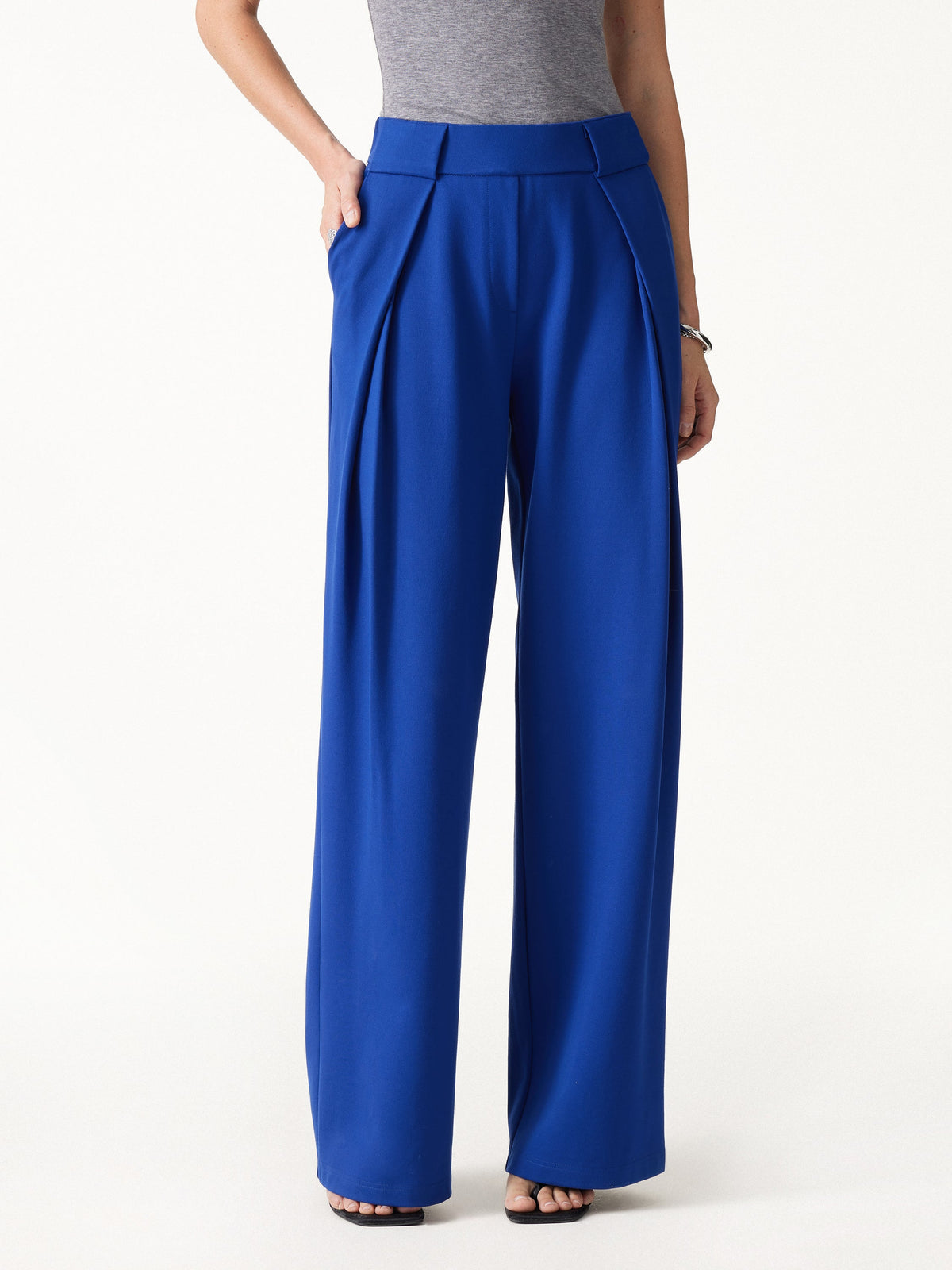 Ponte Mid-Rise  Wide-Leg Tuck Pants with Pockets — original photo 5