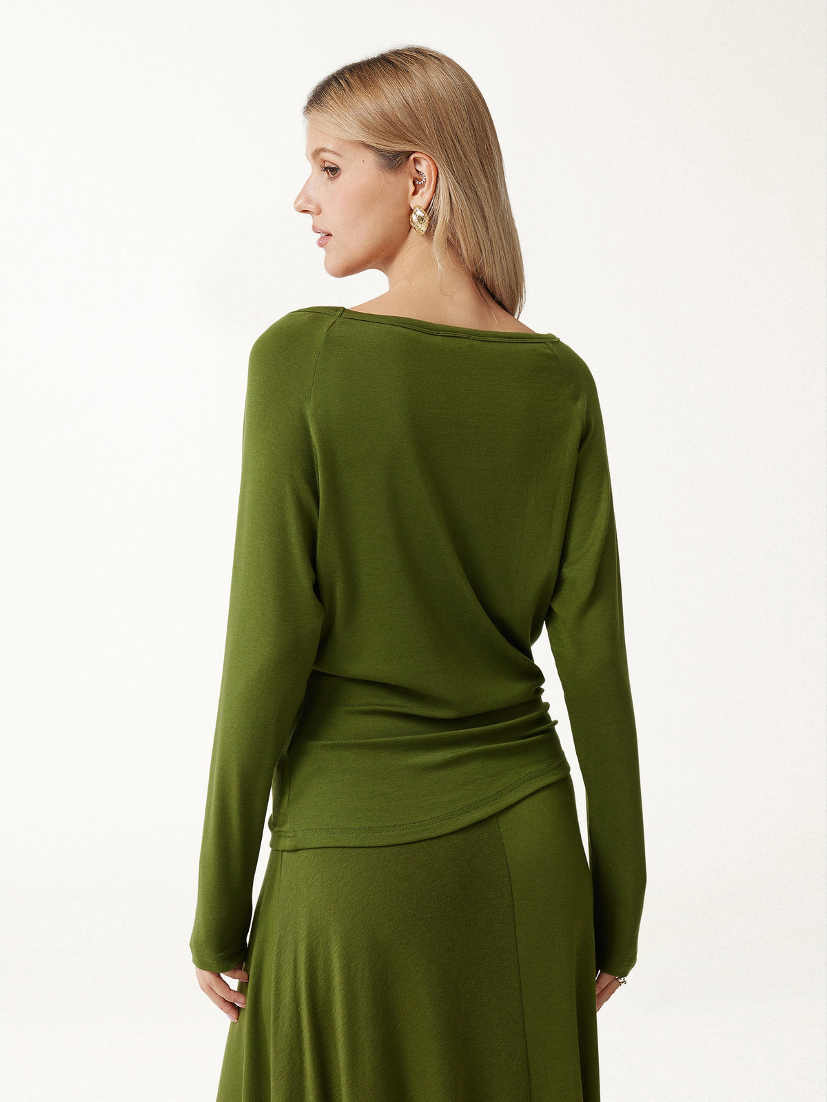 LiteWarm Cashmere Blend Boatneck Convertible Off-Shoulder Ruched Top — original photo 4