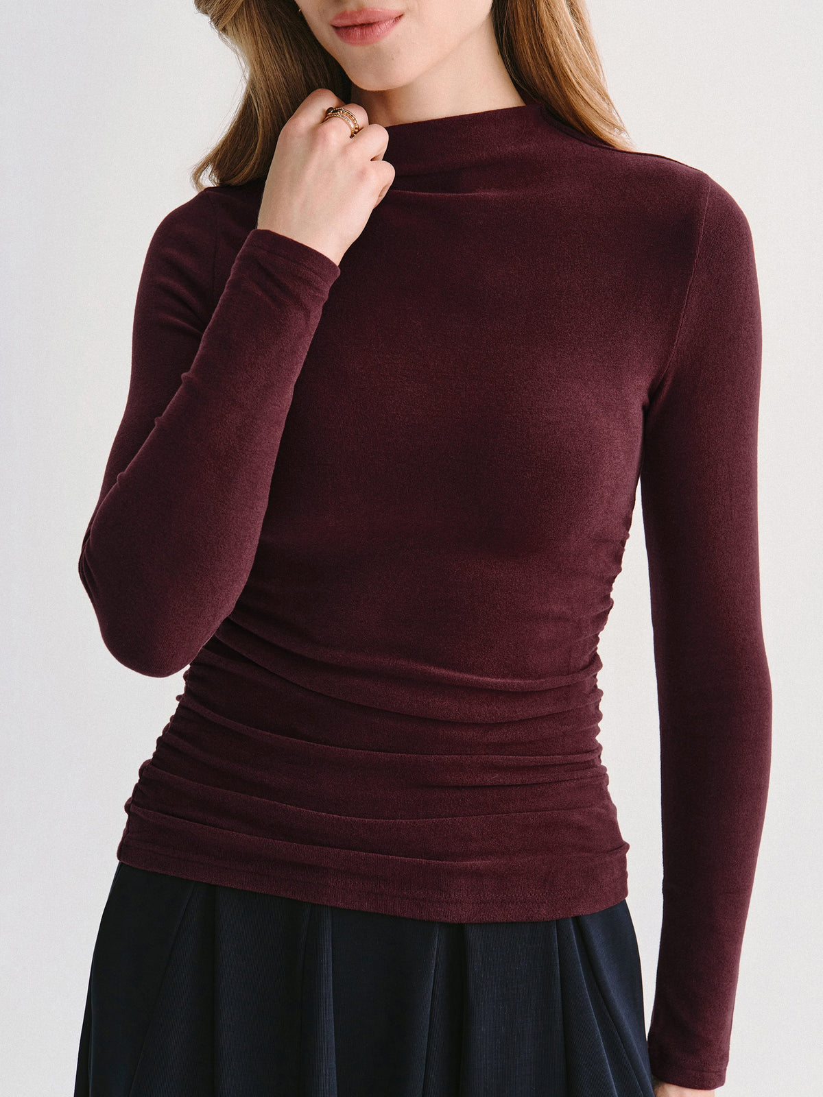 ProWarm Ruched Sides Tuckable Mockneck Top — original photo 4