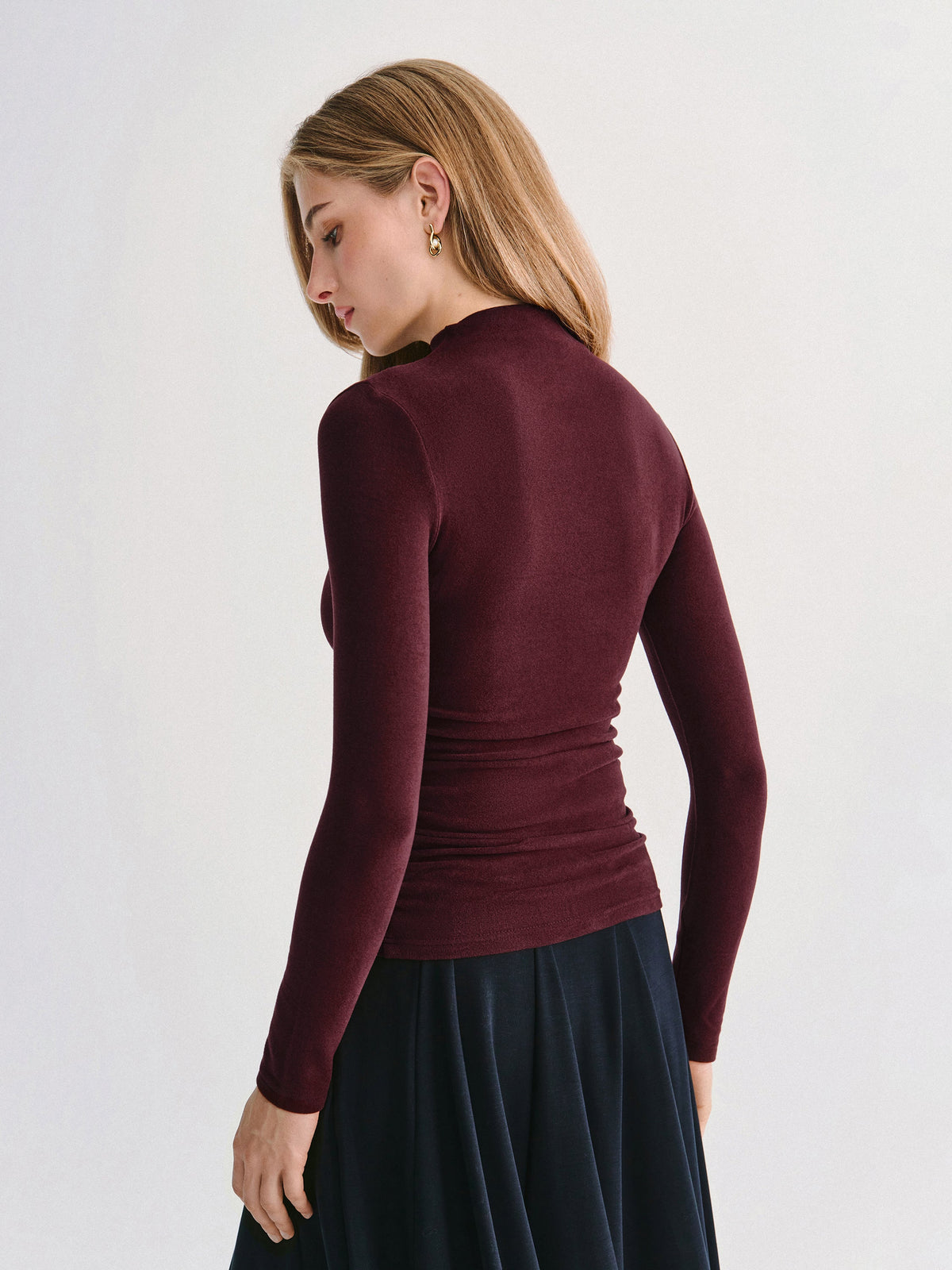 ProWarm Ruched Sides Tuckable Mockneck Top — original photo 7