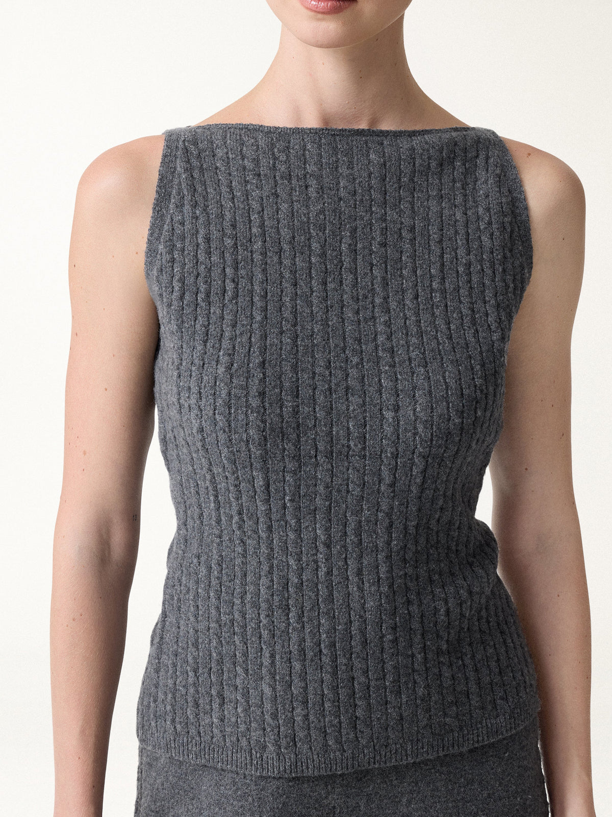 Merino-Blend Sleeveless Cable-Knit Sweater Tank — original photo 4