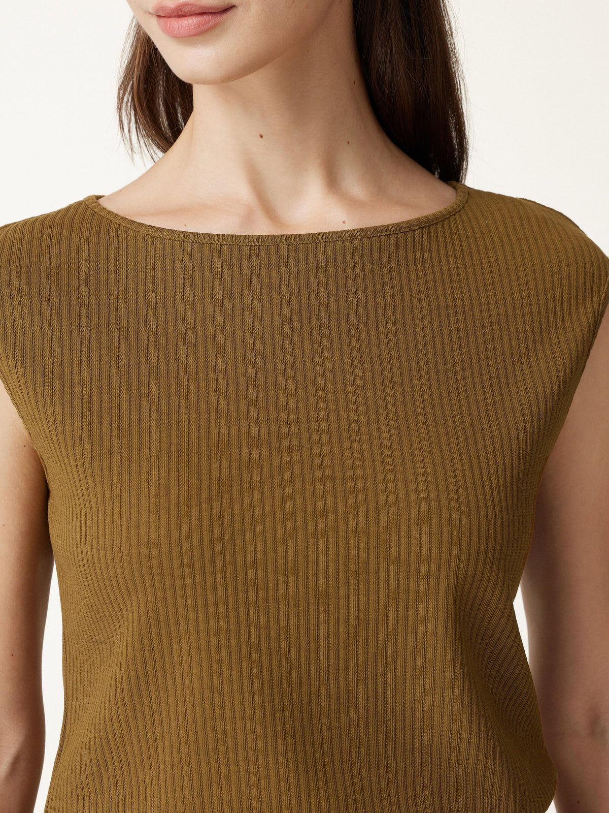 Textured Cotton Blend Boatneck Sleeveless Banded Hem Top — original photo 5